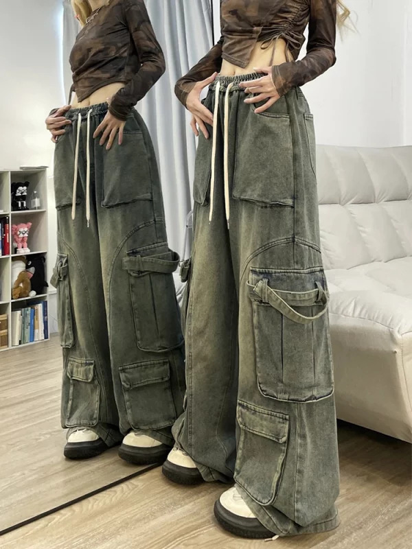 American Vintage Women Cargo Denim Pants - Y2K Grunge Jeans with Elastic Waist and Multi-Pocket Design