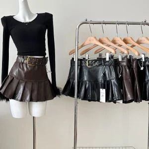 French Gyaru 2000s Aesthetic Y2k Faux Leather Mini Skirt with Belt