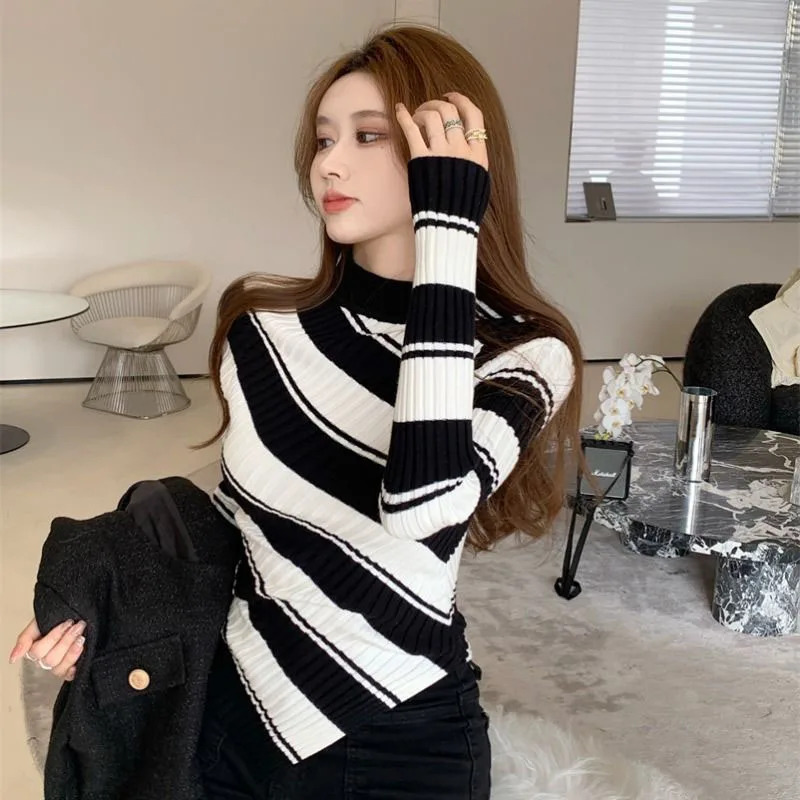 Y2K Black White Striped Knitted Sweater - Irregular Long Sleeve Slim Fit Pullover for Women