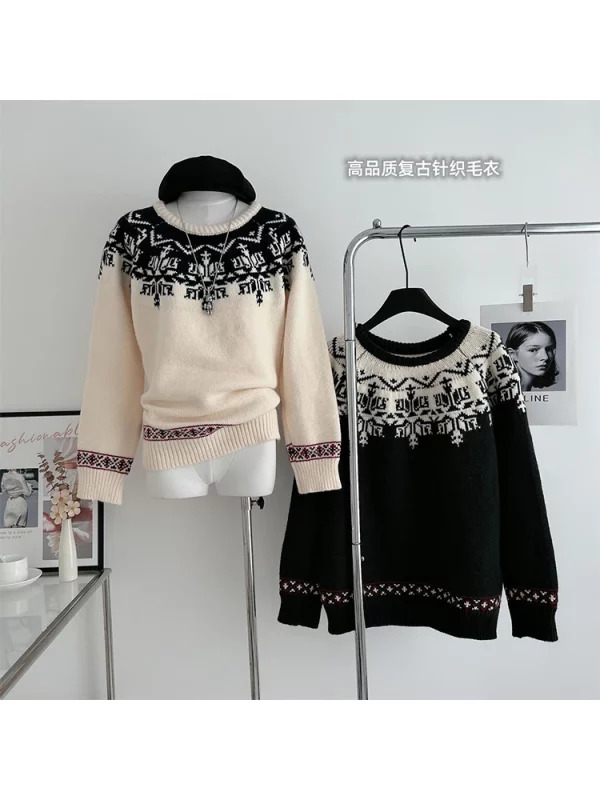 Y2K Grunge Gothic Sweater: Vintage O-Neck Pullover for Dark Academia Style