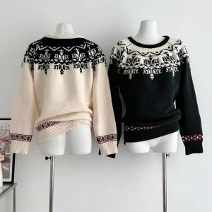 Y2K Grunge Gothic Sweater: Vintage O-Neck Pullover for Dark Academia Style