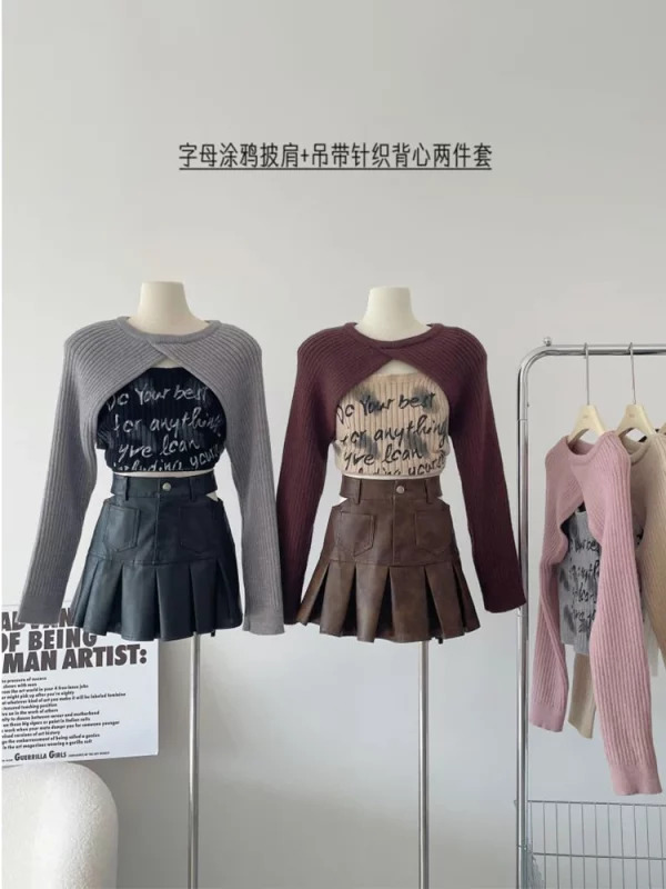 Y2K Grunge Two-Piece Set: Knit Long Sleeve T-Shirts & Dark Academia Crop Tops