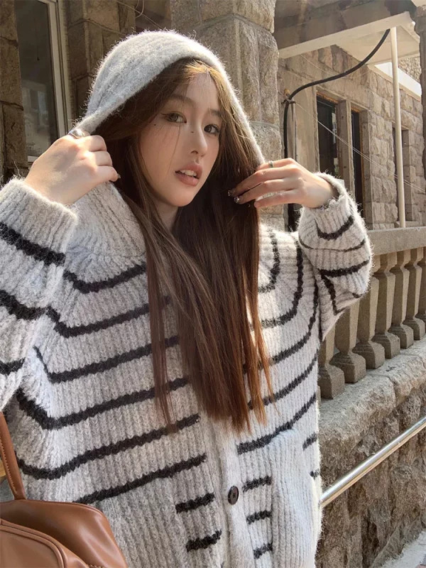 Y2K Striped Hoodie Cardigan: Autumn Winter Harajuku Fashion Outwear