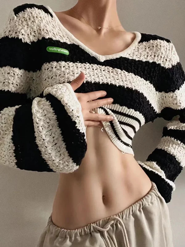 Y2K Striped Knit V-Neck Sweater - Vintage American Style for Women