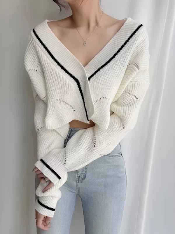 Y2K Vintage Cropped Cardigan: French Style Single-breasted Sweater Bolero with V-neck - Grunge A