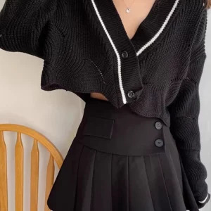 Y2K Vintage Cropped Cardigan: French Style Single-breasted Sweater Bolero with V-neck - Grunge A