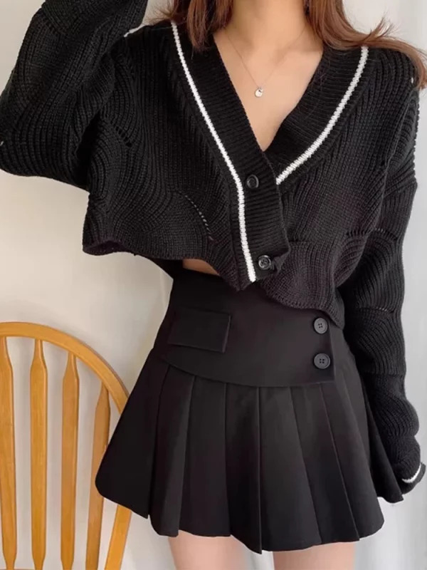 Y2K Vintage Cropped Cardigan: French Style Single-breasted Sweater Bolero with V-neck - Grunge A