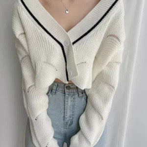 Y2K Vintage Cropped Cardigan: French Style Single-breasted Sweater Bolero with V-neck - Grunge A