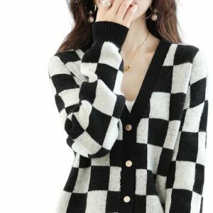 Y2K Vintage Plaid Cardigan Sweater | Long Sleeve Knitted Jumper | 90s Grunge Fashion for